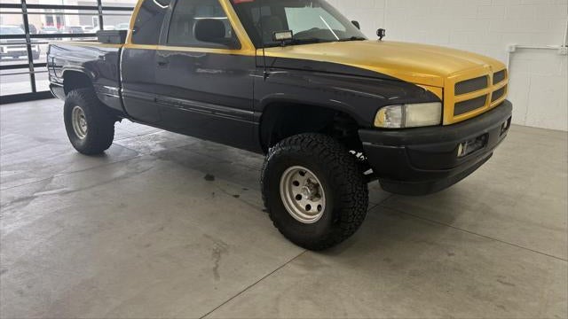 1999 Dodge Ram 1500 ST