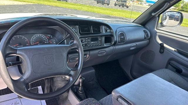 1999 Dodge Ram 1500 ST