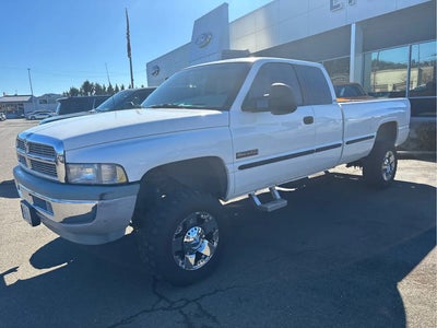 1998 Dodge RAM 2500 2DR ST 4WD Extended Cab LB