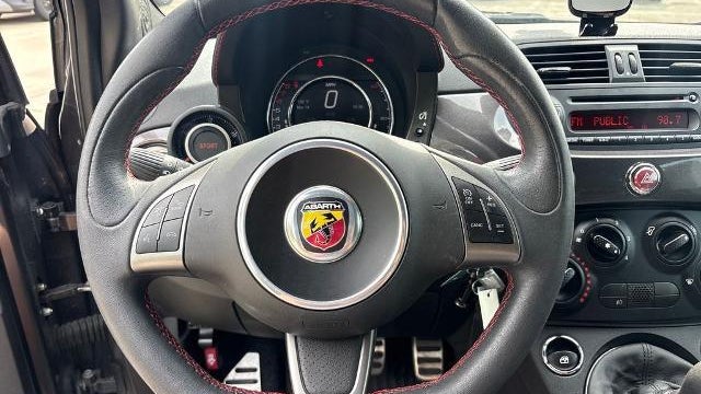 2015 FIAT 500 Abarth