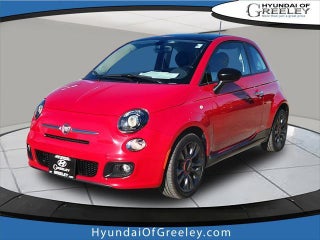 2017 FIAT 500 with Rosso (Red) Exterior