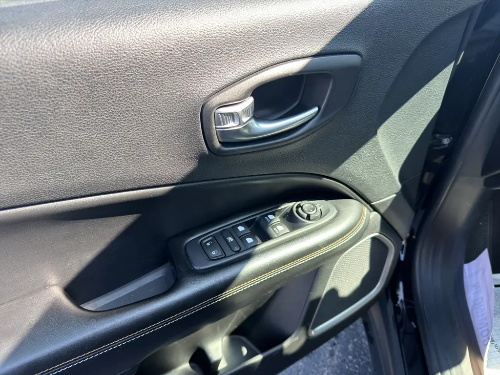 2021 Jeep Compass - $13,995