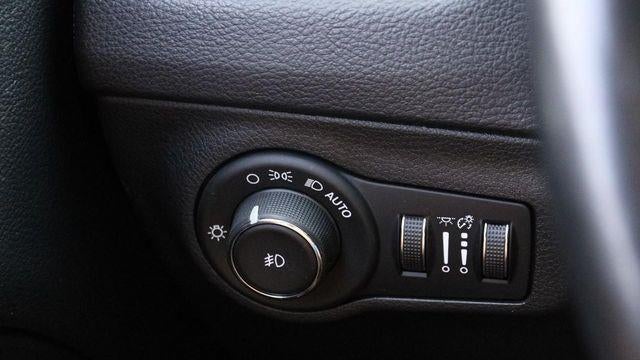 2018 Jeep Compass Sun and Wheel Edition
