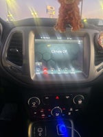 2021 Compass Thumbnail 5