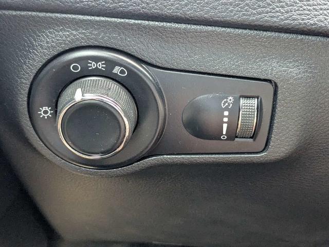 2018 Jeep Compass - $10,800