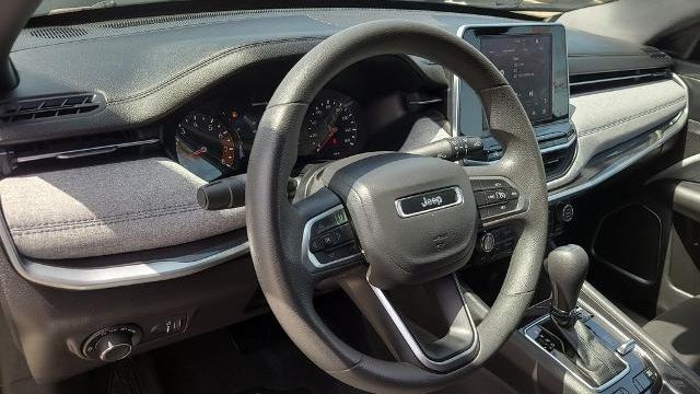 2025 Jeep Compass Sport