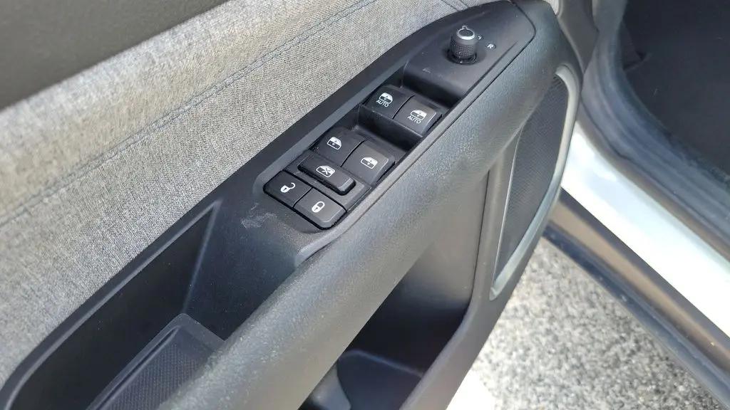 2023 Jeep Compass Sport