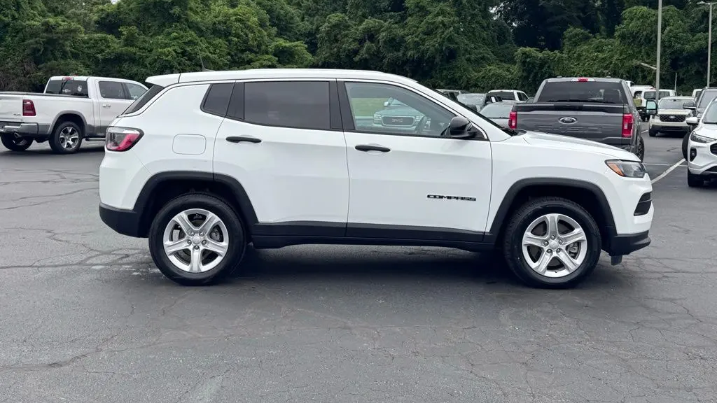 2023 Jeep Compass Sport
