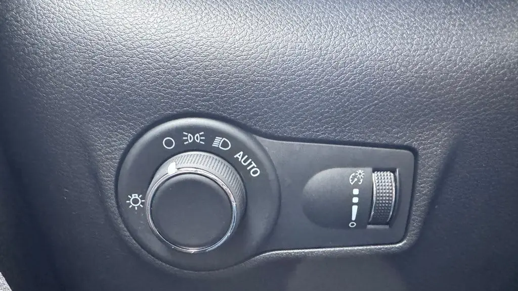 2023 Jeep Compass Sport