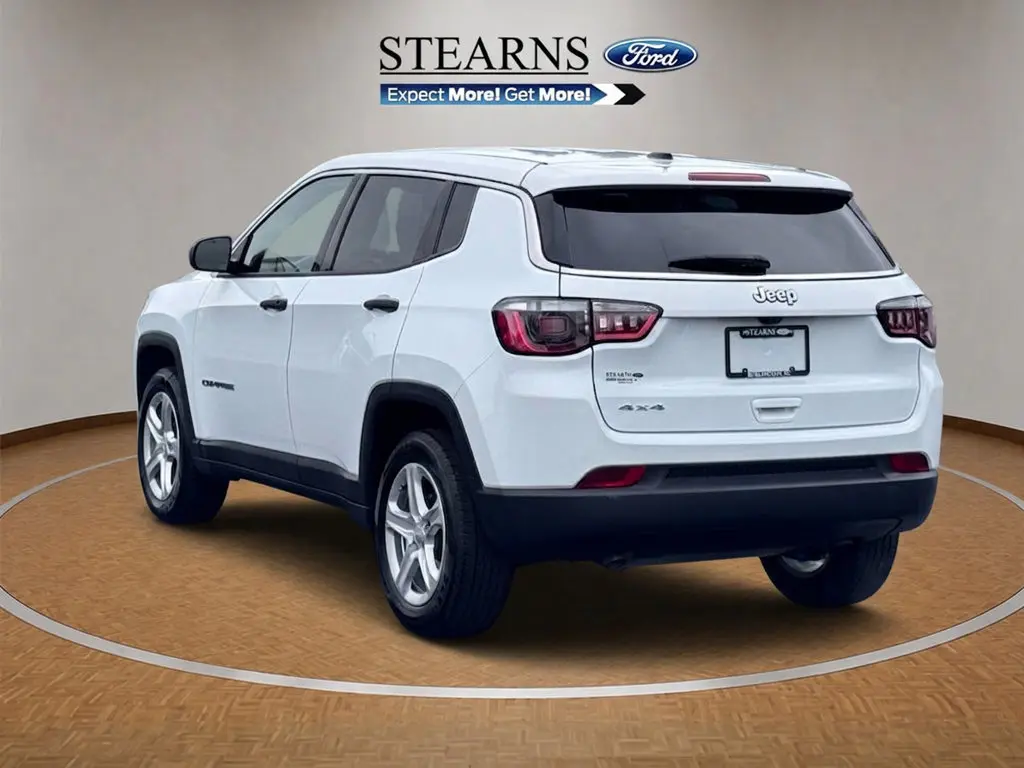 2023 Jeep Compass - $19,537