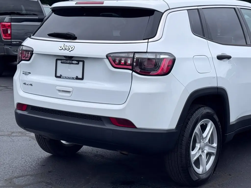 2023 Jeep Compass - $19,537