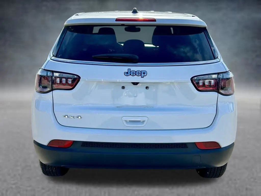 2024 Jeep Compass - $19,697