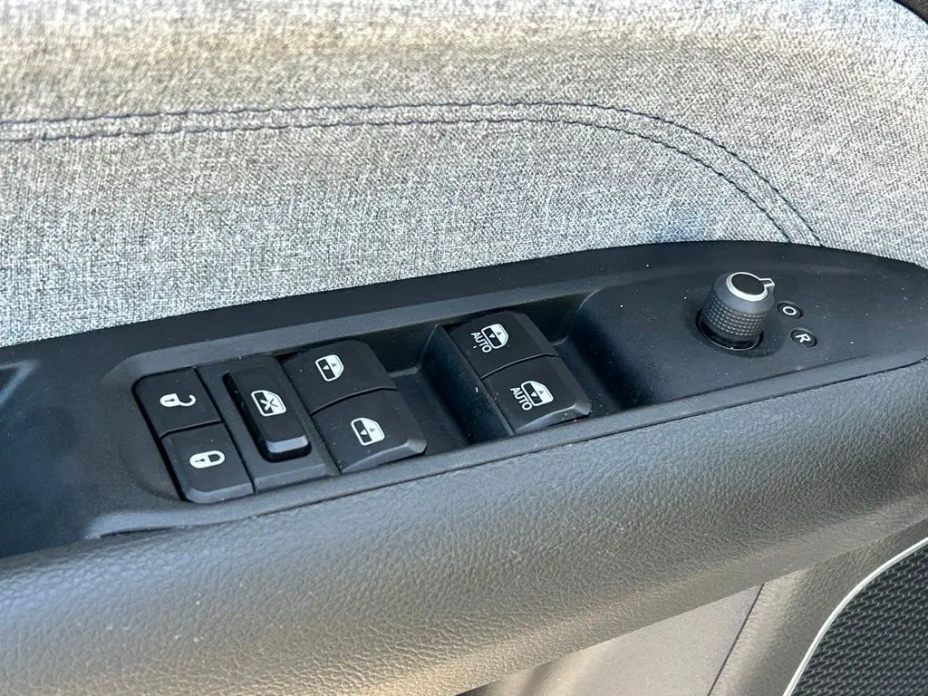 2024 Jeep Compass - $19,697