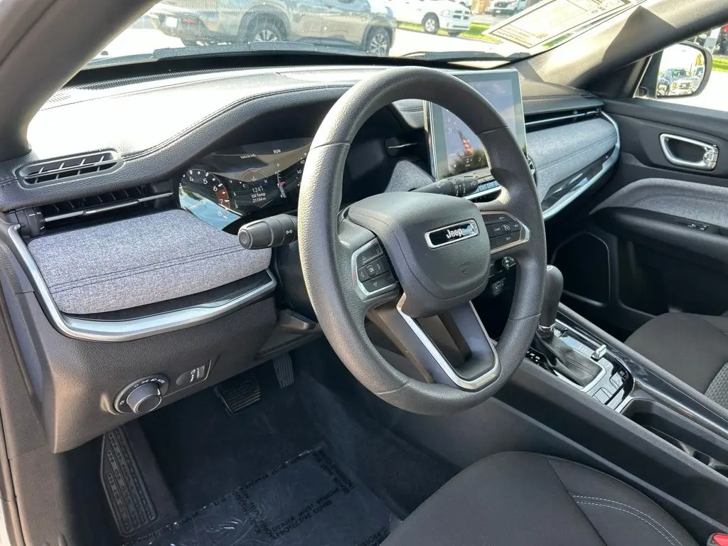 2024 Jeep Compass - $19,697