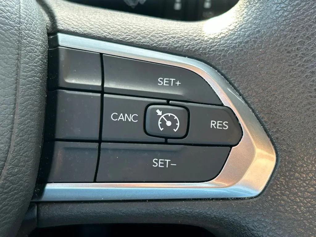 2024 Jeep Compass - $19,697