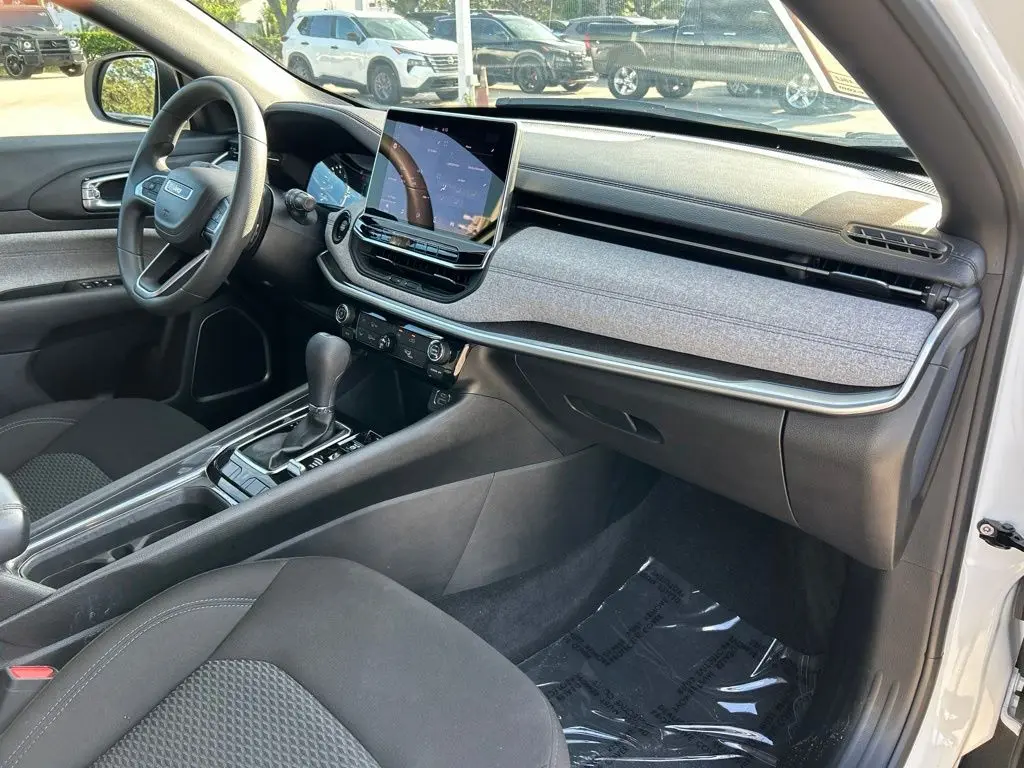 2024 Jeep Compass - $19,697