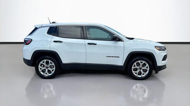 2025 Jeep Compass Sport