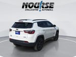 2018 Compass Thumbnail 8