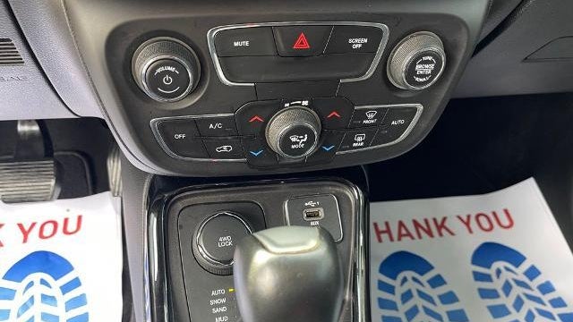 2020 Jeep Compass Sun and Safety Edition