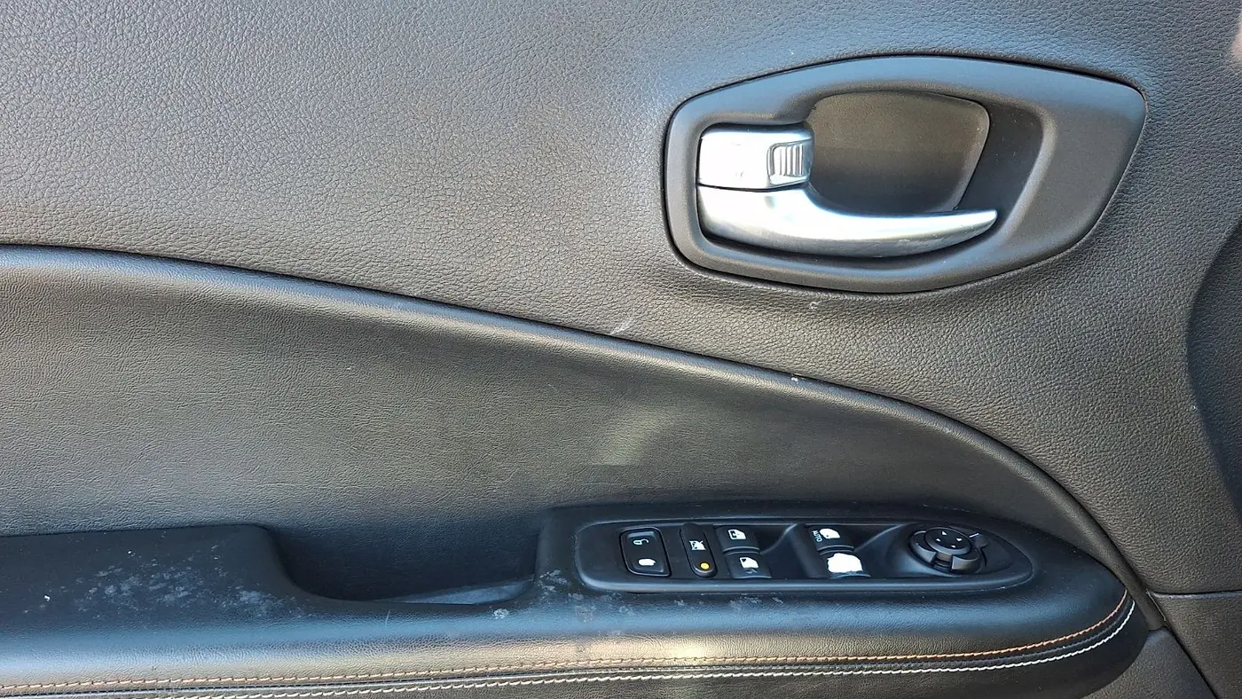 2020 Jeep Compass Sun and Safety Edition