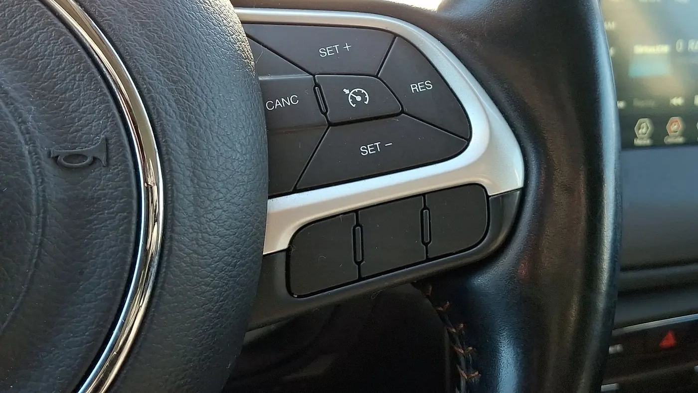 2020 Jeep Compass Sun and Safety Edition