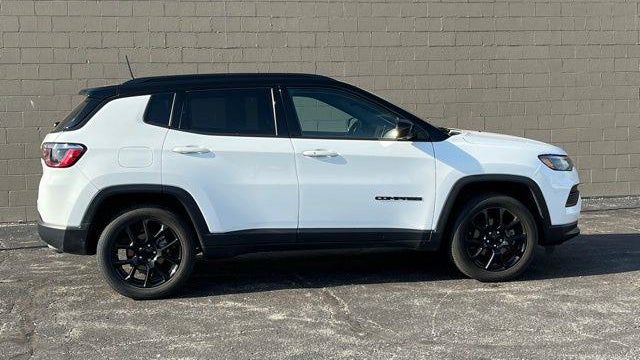 2022 Jeep Compass Altitude