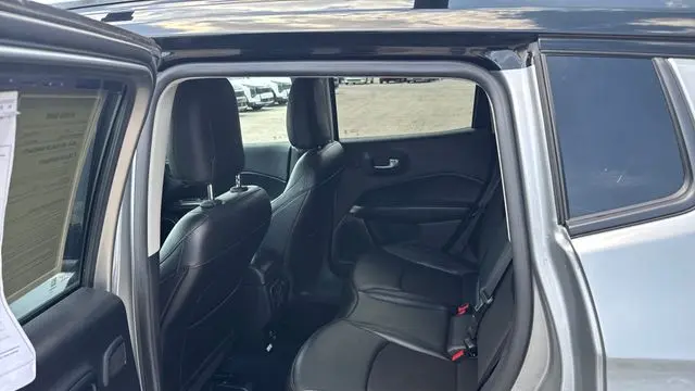 2021 Jeep Compass Altitude