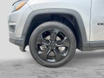 2018 Compass Thumbnail 13