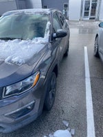 2021 Compass Thumbnail 7