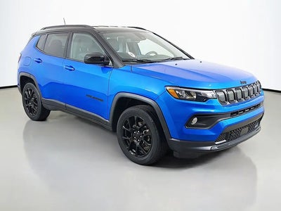 Photo of a 2022 Jeep Compass 4X4 Latitude 4DR SUV for sale