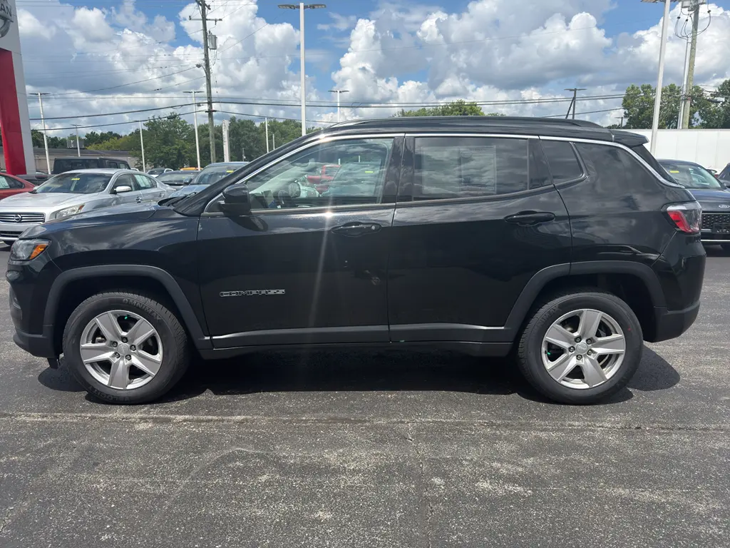 2022 Jeep Compass - $24,995