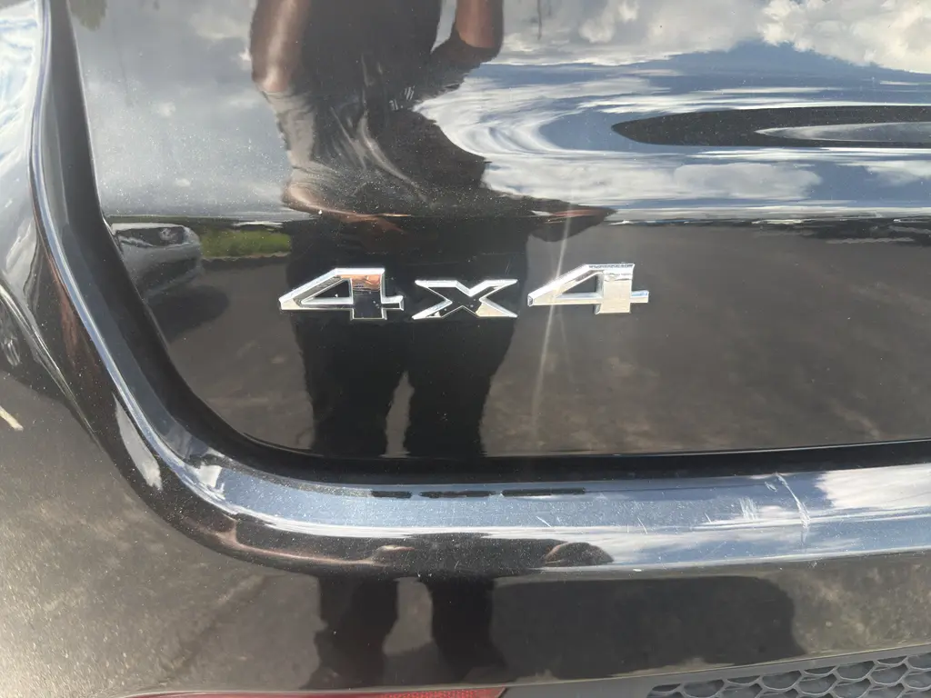 2022 Jeep Compass - $24,995
