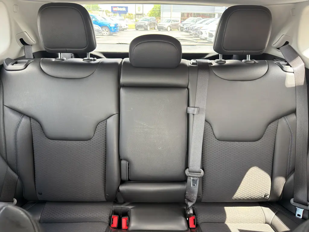 2022 Jeep Compass - $24,995