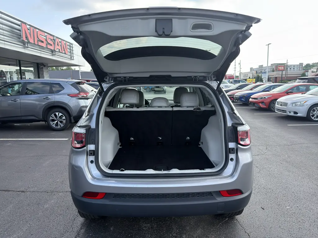 2018 Jeep Compass - $13,995