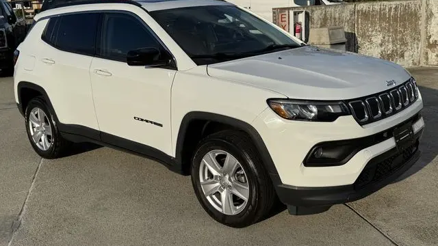 2022 Jeep Compass Latitude