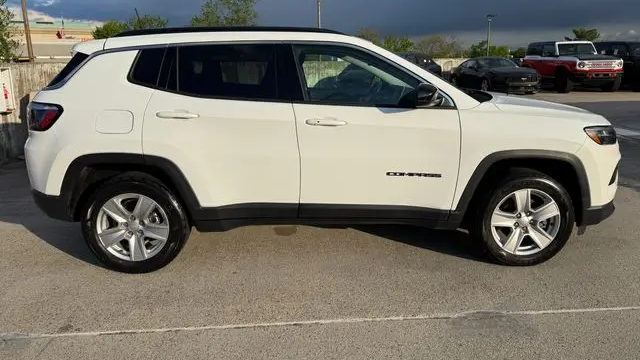 2022 Jeep Compass Latitude