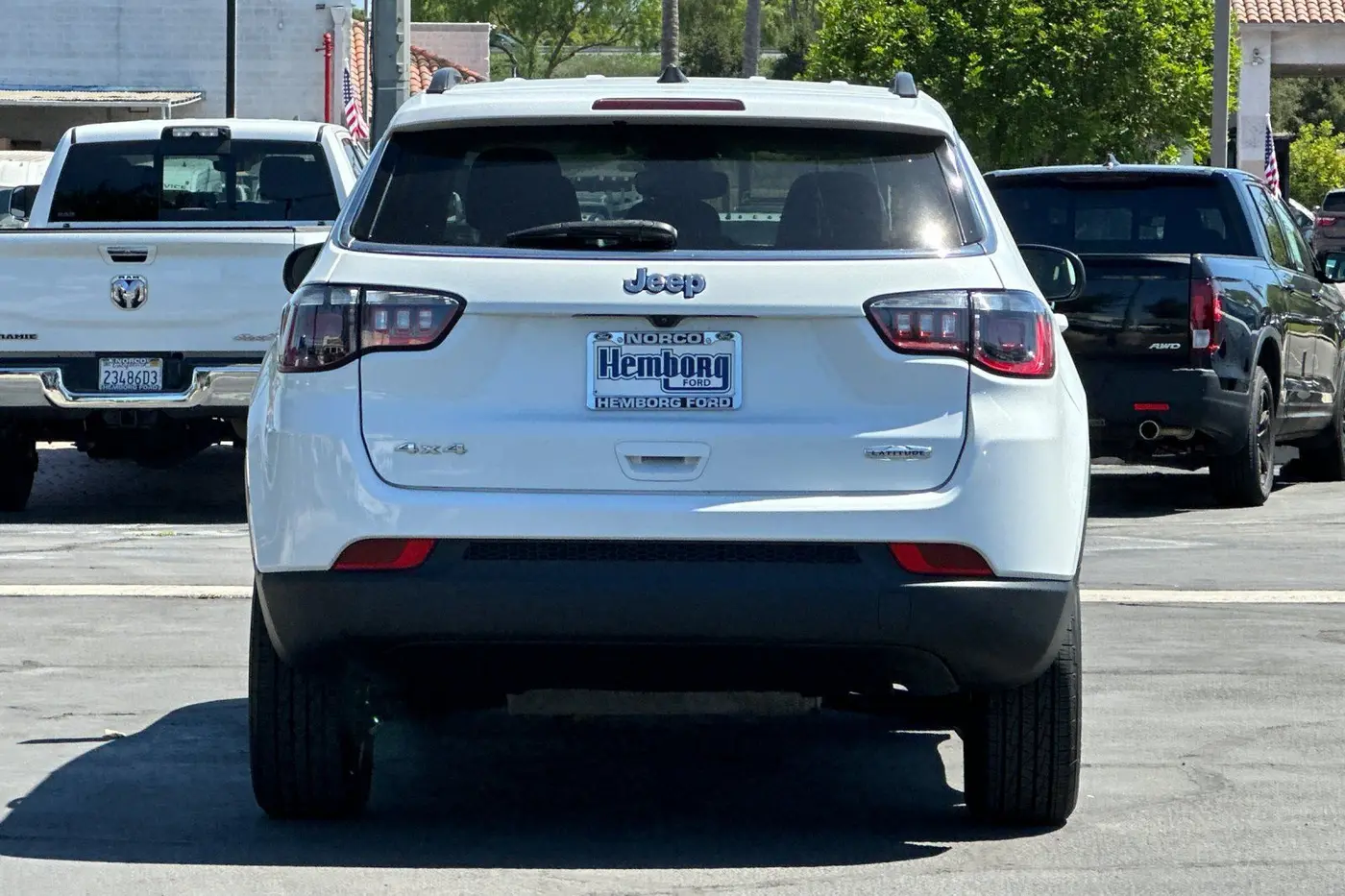 2022 Jeep Compass - $17,995
