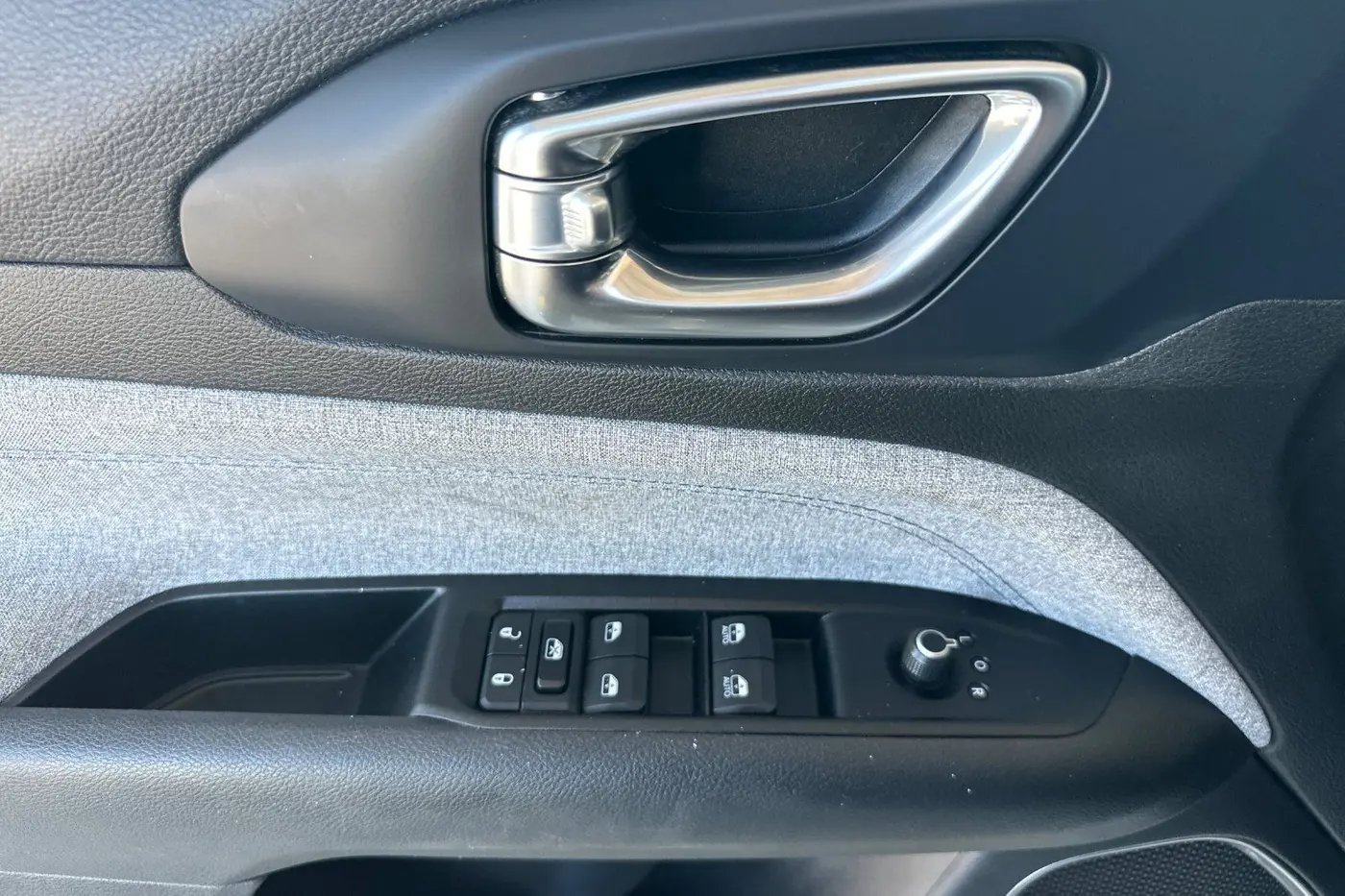 2022 Jeep Compass - $17,995