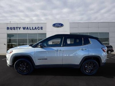2022 Jeep Compass 4X4 Latitude 4DR SUV