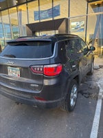 2018 Compass Thumbnail 6