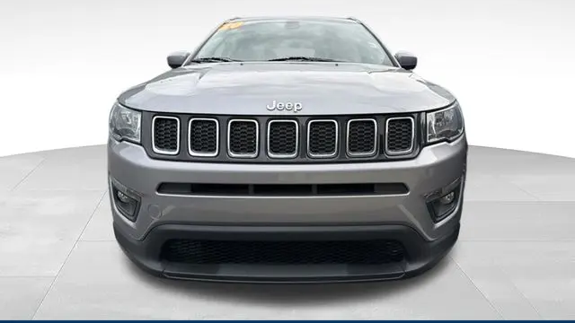 2020 Jeep Compass Sun and Safety Edition