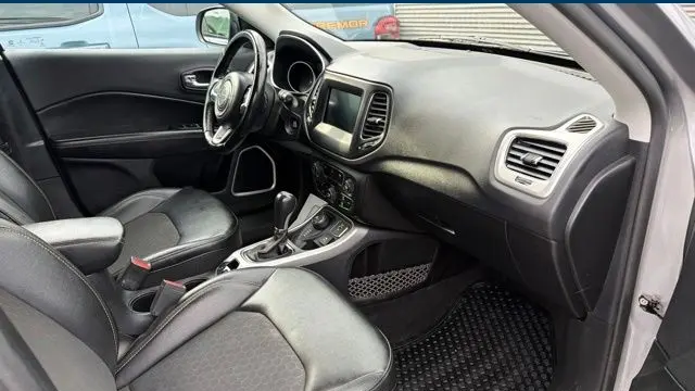 2020 Jeep Compass Sun and Safety Edition
