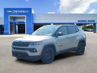 2022 Jeep Compass with Billet Silver Metallic Clearcoat Exterior
