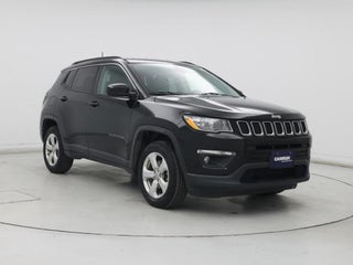 2019 Jeep Compass with Diamond Black Crystal Pearlcoat Exterior