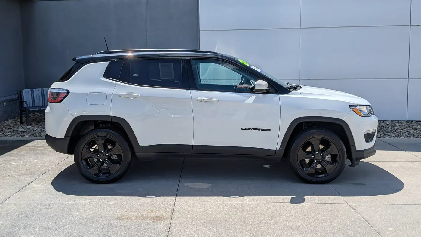 2020 Jeep Compass Sun and Safety Edition