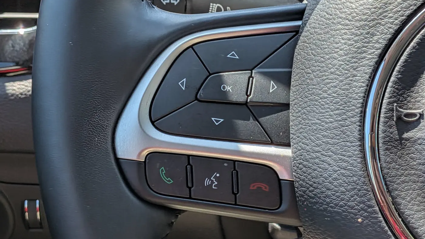 2020 Jeep Compass Sun and Safety Edition