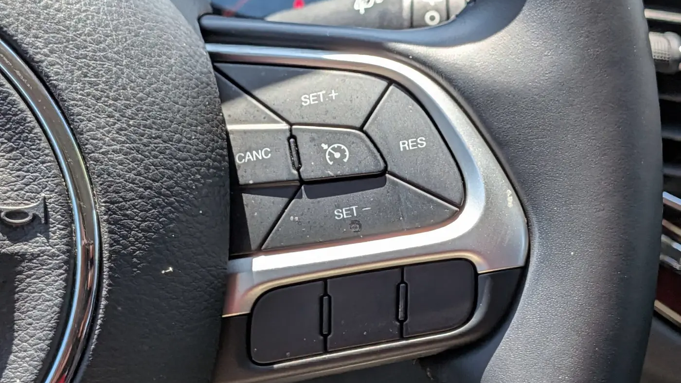 2020 Jeep Compass Sun and Safety Edition