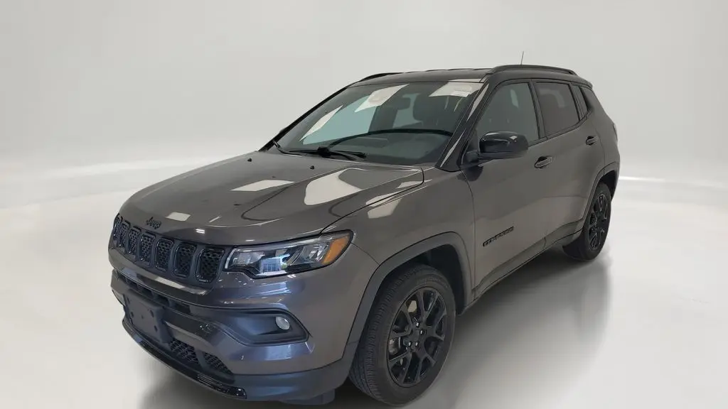 2023 Jeep Compass Altitude