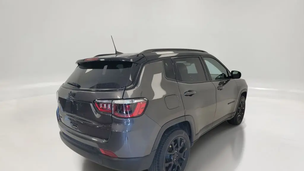 2023 Jeep Compass Altitude