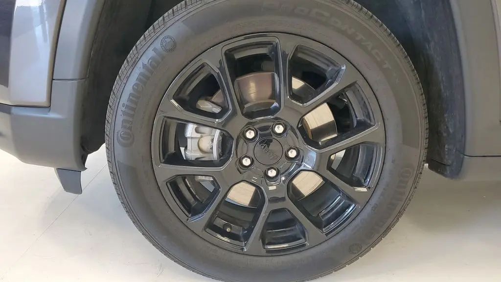 2023 Jeep Compass Altitude